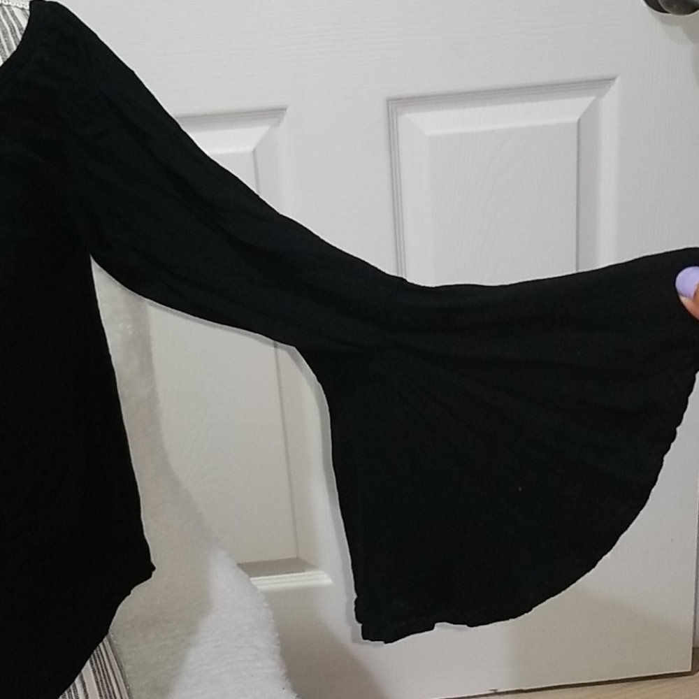 Ambiance off the shoulder top - Picture 7 of 10